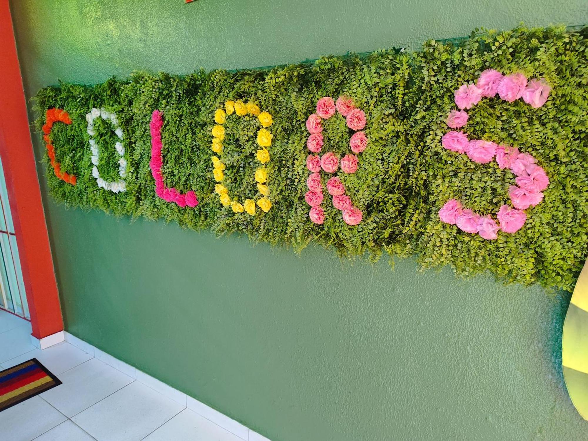 Hotel Colors ماناوس المظهر الخارجي الصورة